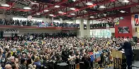 10,000+ Turn Out in Warren, Michigan to 'Fight Oligarchy' With Bernie Sanders