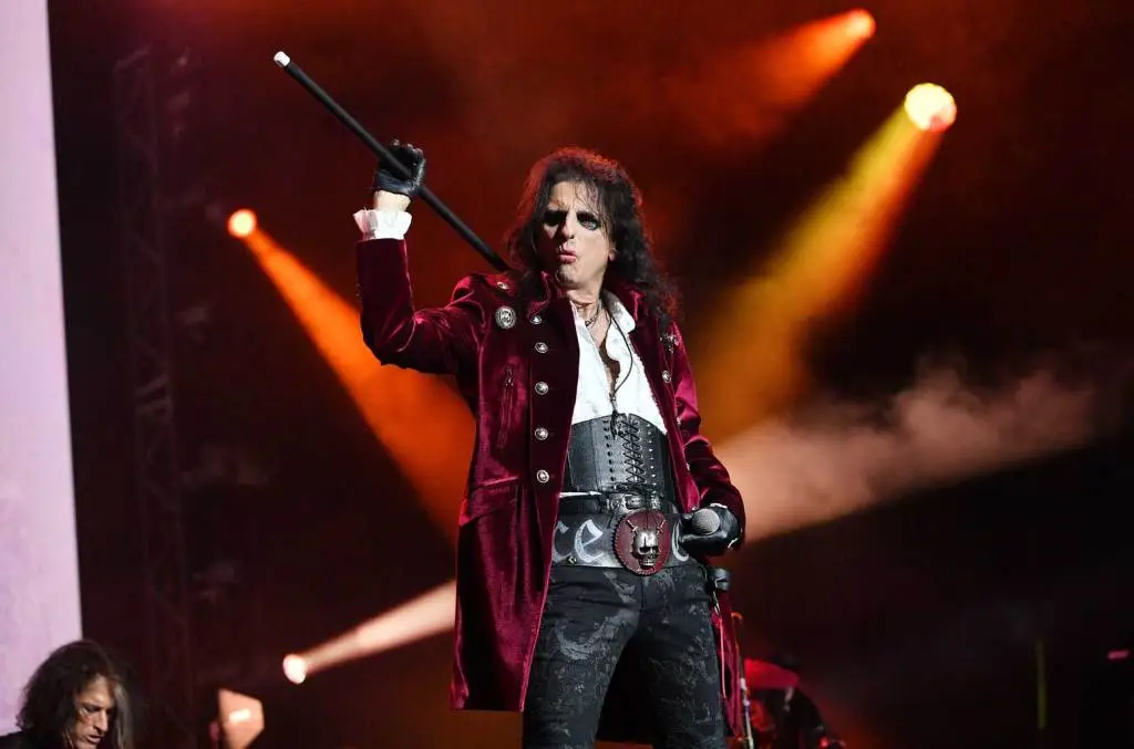 Alice Cooper Calls Gender-Affirming Care for Trans Kids a ‘Fad,’ Condemns ‘the Whole Woke Thing’