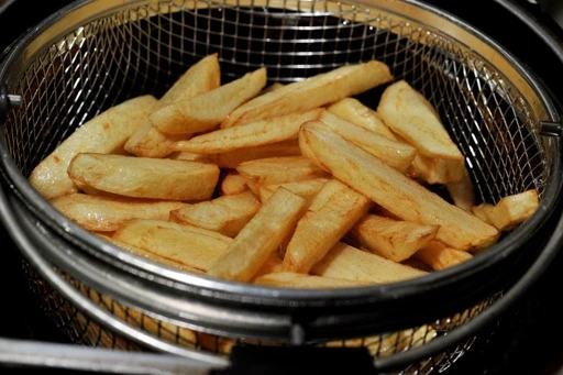 Unhealthy food is costing UK more than £260bn per year, report says