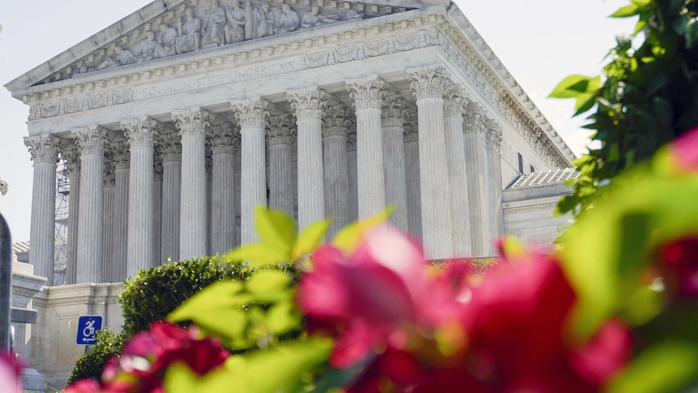 Supreme Court blocks OxyContin maker's bankruptcy deal that would shield Sackler family members