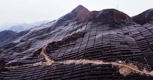 Wild Video Shows Entire Mountain Range in China Covered With Solar Panels