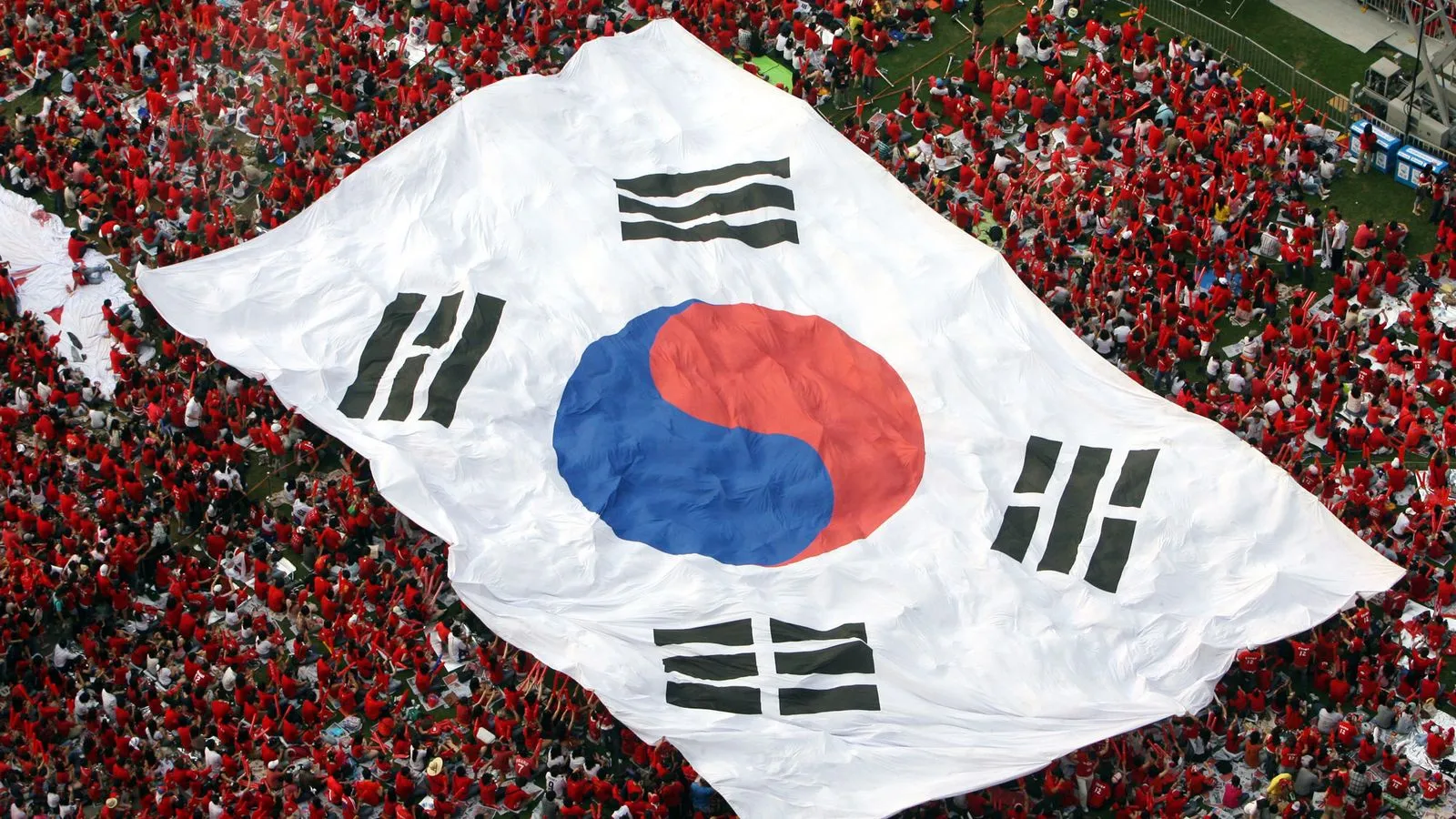 Every person in South Korea suddenly becomes at least a year younger after law changed