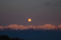 [OC] Moonrise at sunset