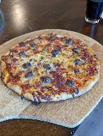 [Homemade] NY Style - Sausage, Onion, Pepper, Roasted Garlic Pizza