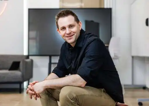 Max Schrems, jurist: ‘The promise of the cloud was that everything would be much cheaper, but it turns out that it functions as a monopoly’