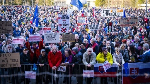 Slovakian crowds continue protest against pro-Russian policies of populist premier Robert Fico