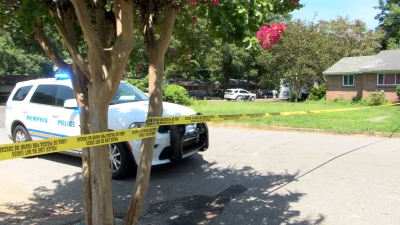 An armed man tried walking into a Jewish school in Memphis and opened fire outside when he couldn't get in, police say | CNN