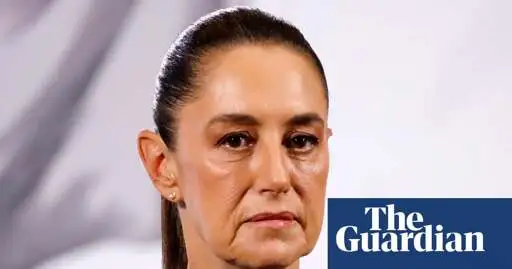 Man gropes Mexican president as she speaks to citizens on the streets
