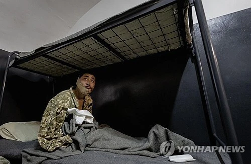 (LEAD) S. Korea to provide protection in case captured N. Korean soldiers want to come to South | Yonhap News Agency