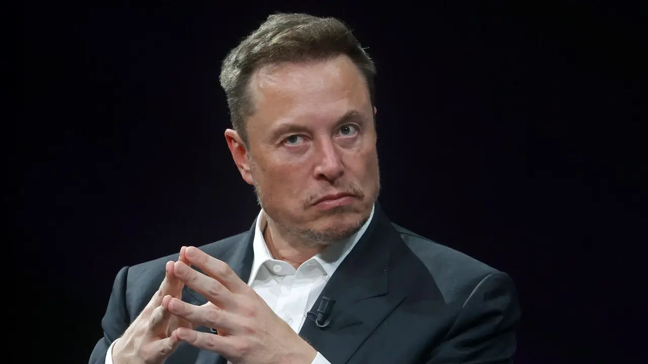 Elon Musk Gets Reminder From the DOJ That Paying People to Vote Is a Crime Punishable By Up To 5 Years in Prison