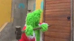 Officer dresses as Grinch for drugs raid in Peru