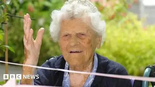 Surrey woman, 115, becomes world’s oldest person