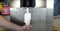 [VERGE] iFixit wants Congress to let it hack McDonald’s ice cream machines