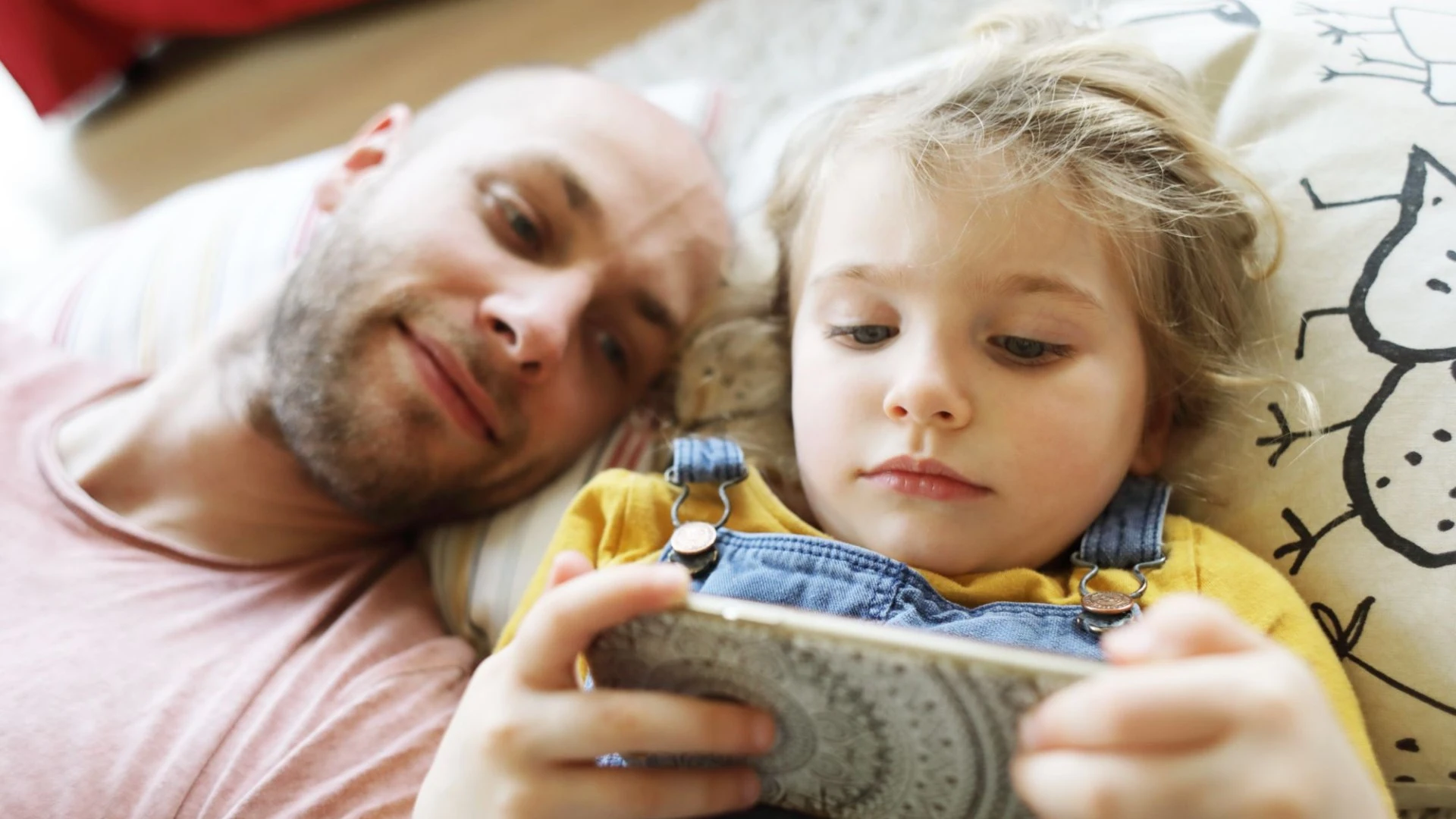 Half of parents have no idea how to raise their kids without a smartphone