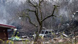 DHL-Frachtflugzeug stürzt in Wohngebäude in Litauen