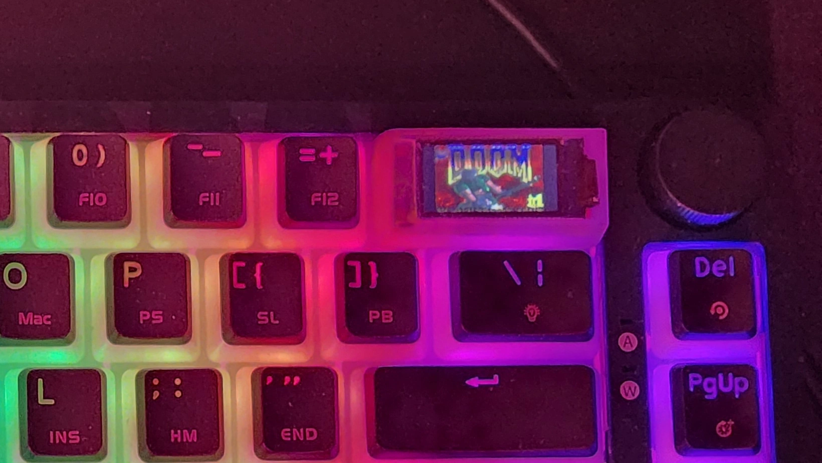 Running DOOM In A Keycap Takes Careful Work