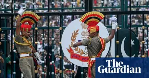 India and Pakistan tensions spill over into contest over whose flagpole is bigger