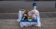 To make ends meet, Argentines sell their possessions