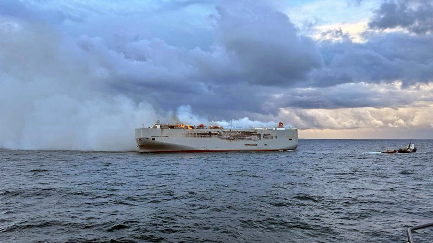 1 crew member killed in a fire on a cargo ship carrying nearly 3,000 cars in the North Sea