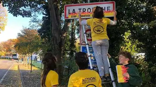 Why hundreds of road signs in France have been decorated with ‘flames’