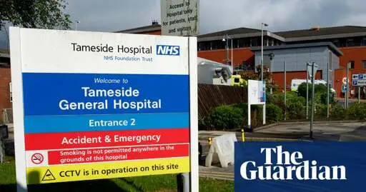 Doctor who left patient during operation to have sex with nurse allowed to practise
