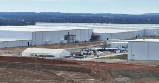All 1,600 Kentucky battery plant employees laid off as Ford pivots away from EV business