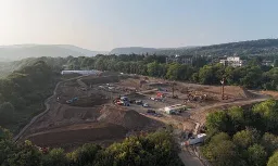 Campaigners accuse Welsh Government of 'democratic outrage' as work starts on controversial hospital